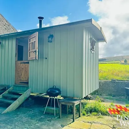The Hideaway - Shepherds Hut In Cumbria Chalet *