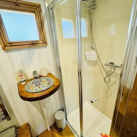 The Hideaway - Shepherds Hut In Cumbria Chalet